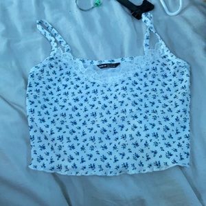 Ditsy floral lace panel lettuce trim cami top